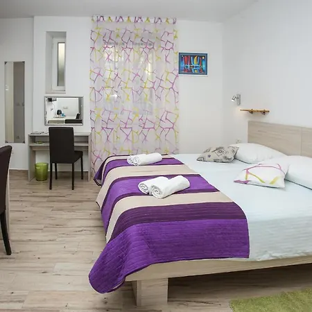 3 Bedroom Nice Apartment In Split * Split
